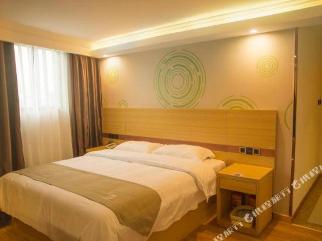 Greentree Inn Qingyuan Qinghe Avenue Branch Exterior foto